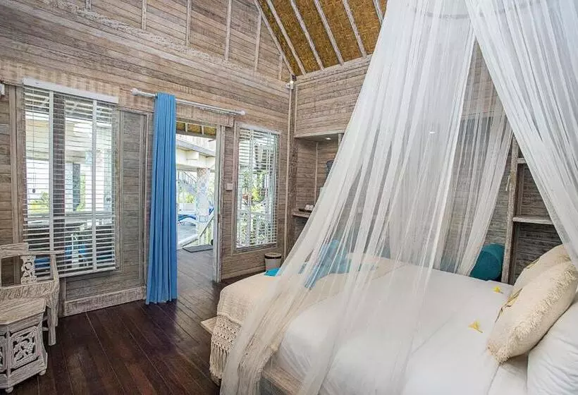 ホテル Nusa View   Hakuna Matata