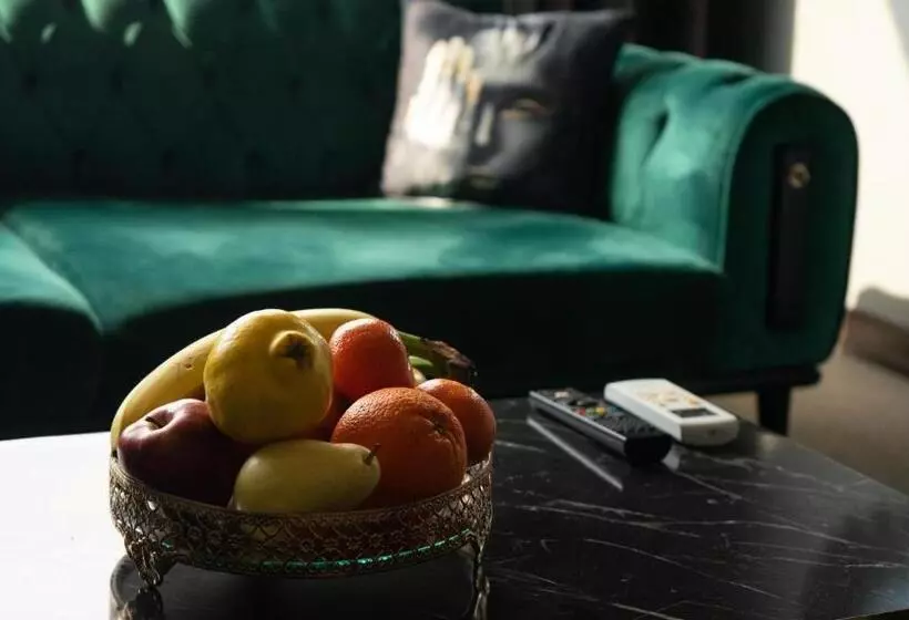 ホテル Ottoman Suit Apartment &