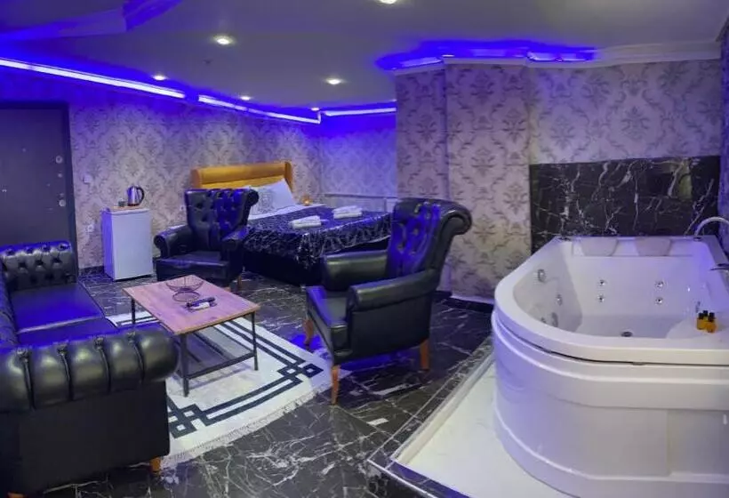 ホテル Ottoman Suit Apartment &