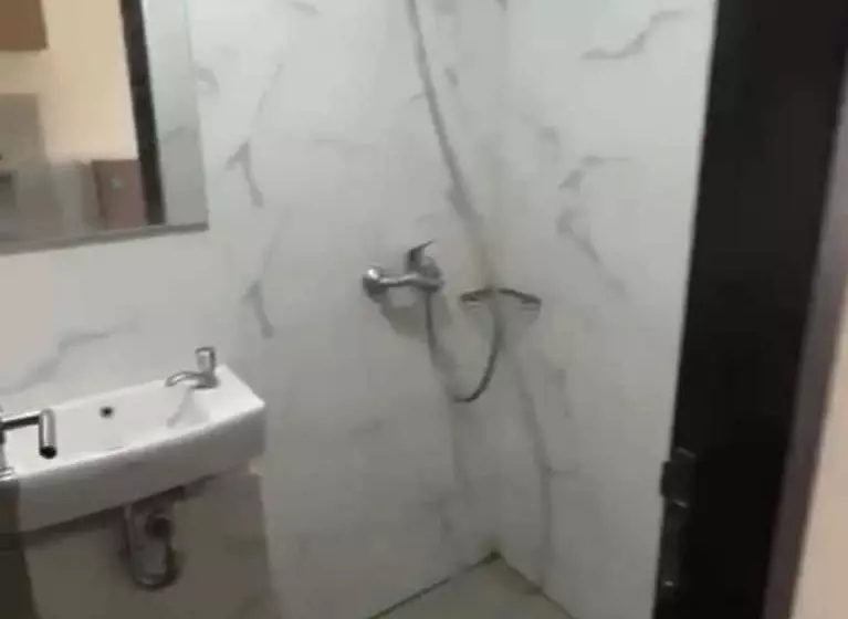 Hotelli Oyo Life 93164 Pacific Alam Sutra