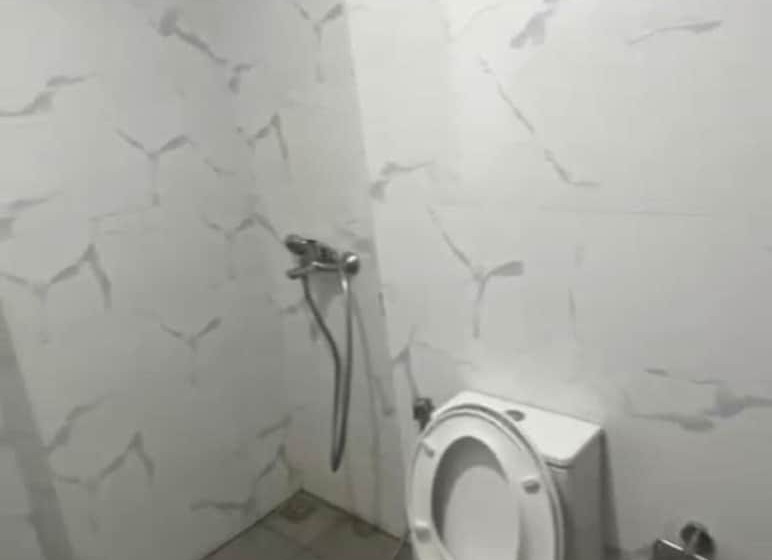 בית מלון כפרי Oyo Life 93164 Pacific Alam Sutra