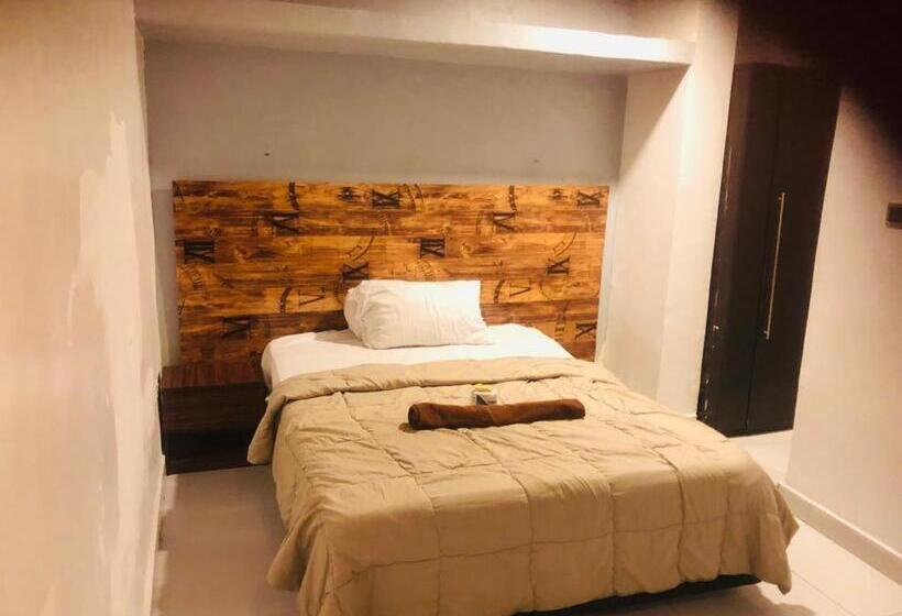 هتل Txv Entertainment