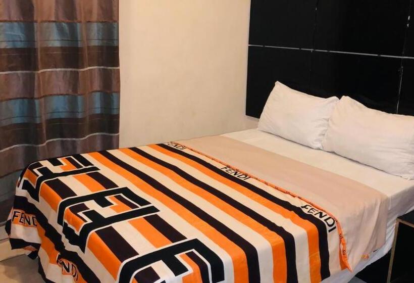 هتل Txv Entertainment