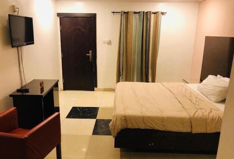 هتل Txv Entertainment