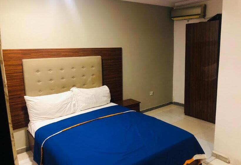 هتل Txv Entertainment