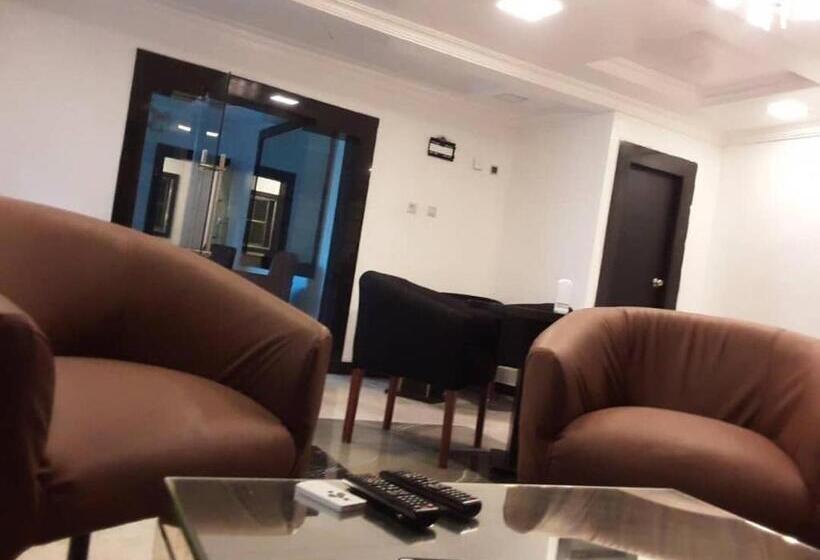 هتل Txv Entertainment