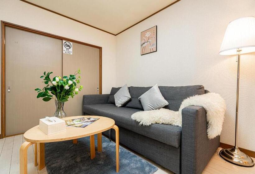 Lifehouse 押上駅から徒歩5分 スカイツリーまで徒歩9分 最大6人可 Wifi有