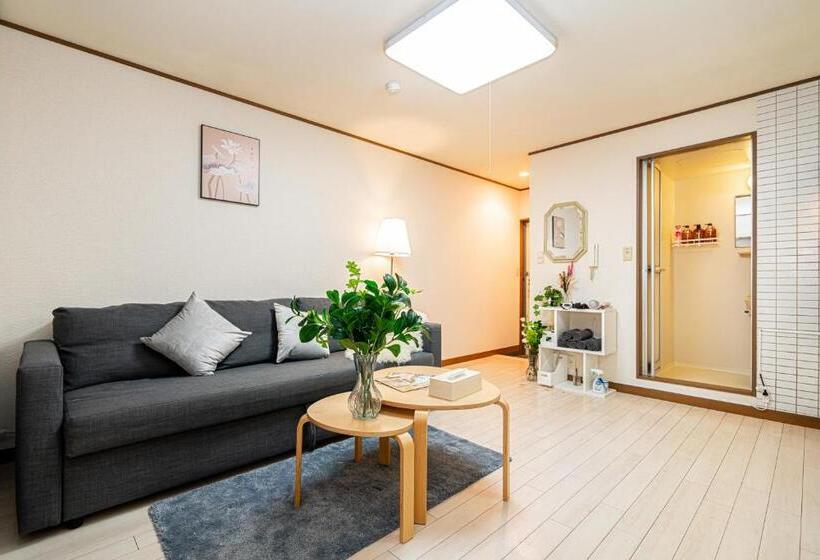 Lifehouse 押上駅から徒歩5分 スカイツリーまで徒歩9分 最大6人可 Wifi有