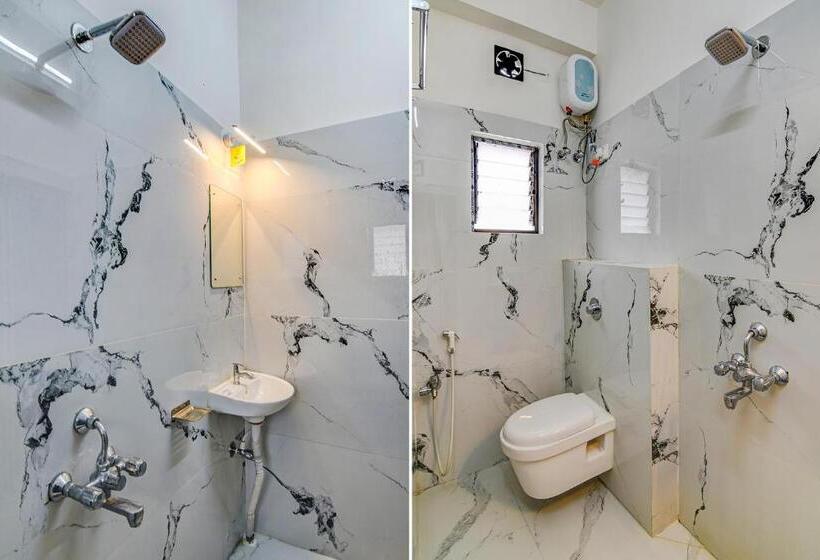 Fabhotel Divine Chariot