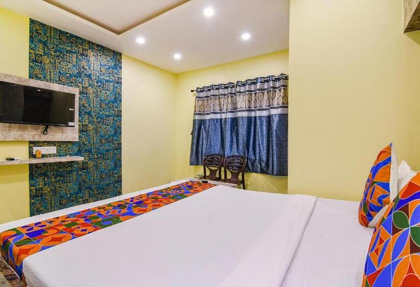 Fabhotel Divine Chariot