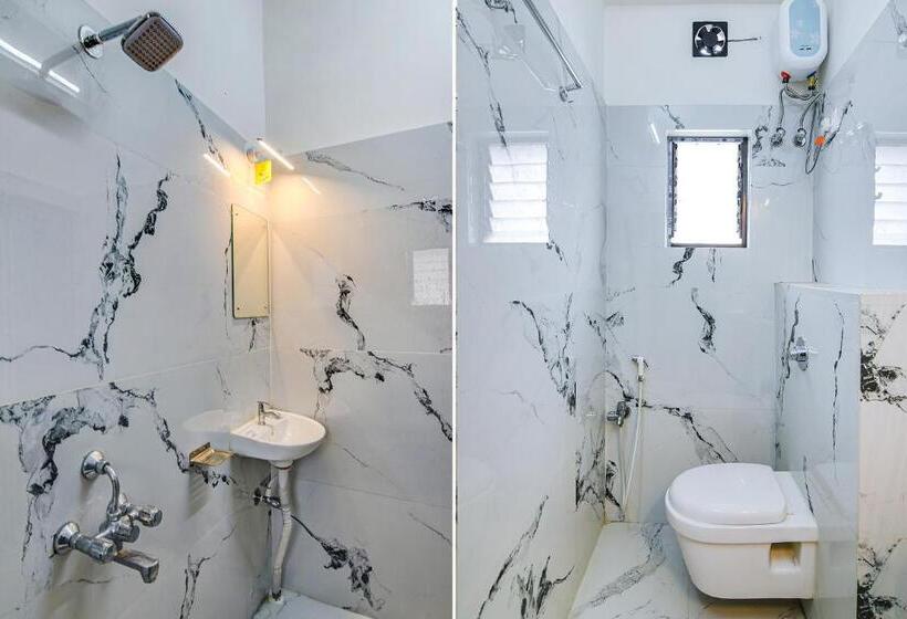 Fabhotel Divine Chariot