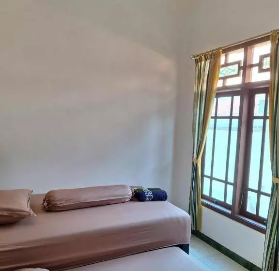 Pensione Ditadito Homestay