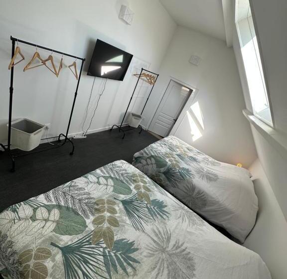 펜션 Chambres D’hôtes Autonomes Le Domaine Neuf Morlac