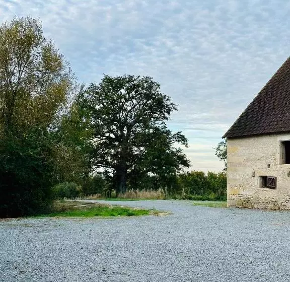 ペンション Chambres D’hôtes Autonomes Le Domaine Neuf Morlac