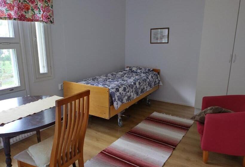 Общежитие Saarnimaja