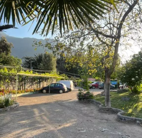 Aamiaismajoitus (B&B) Casarmonia