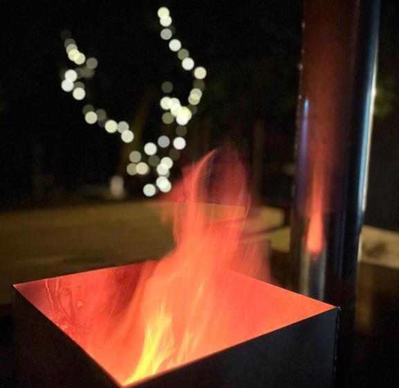 تختخواب و صبحانه Casarmonia