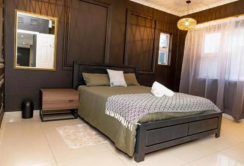 ベッドアンドブレックファースト Sapphire Guesthouse