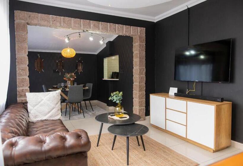 مبيت وإفطار Sapphire Guesthouse