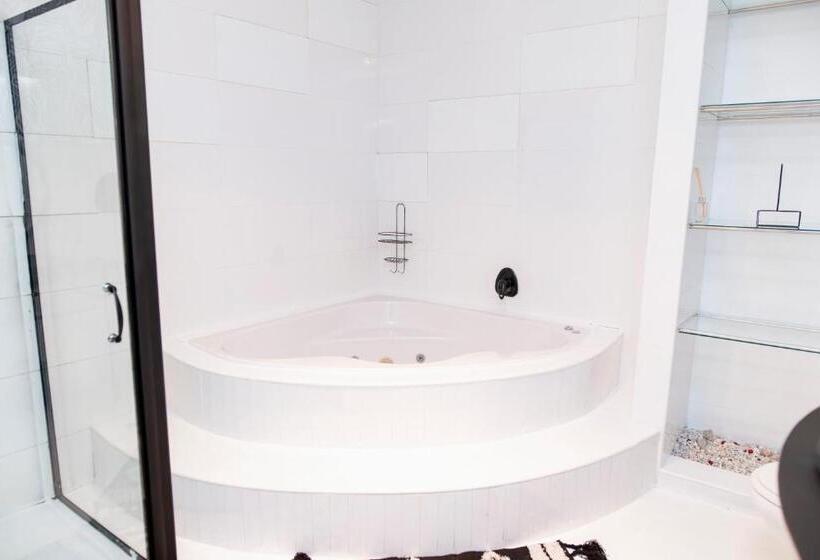 مبيت وإفطار Sapphire Guesthouse