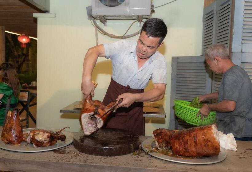 استراحتگاه Biển đông Complex