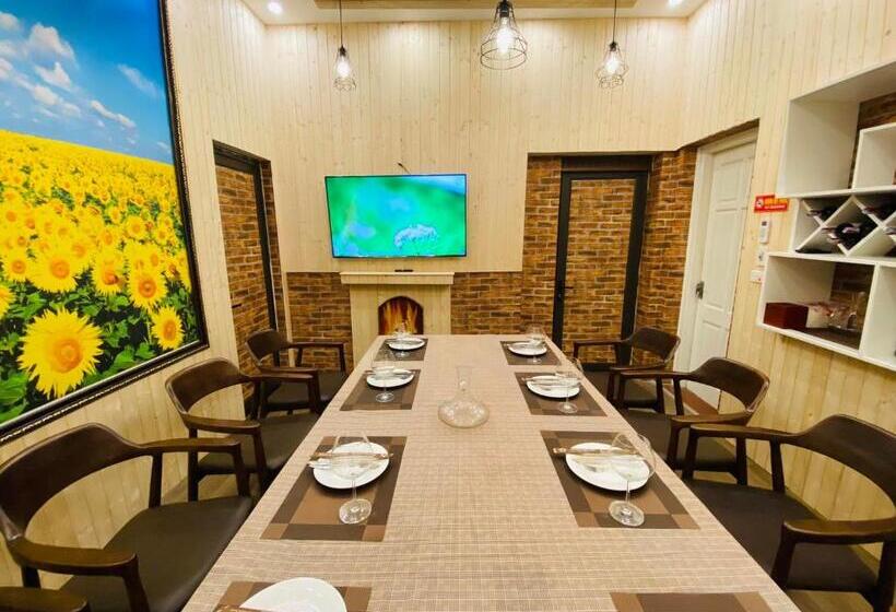 استراحتگاه Biển đông Complex