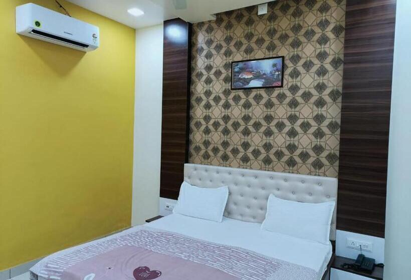 Elysian Hotel And Resort