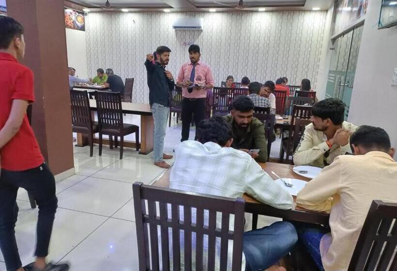 Elysian Hotel And Resort