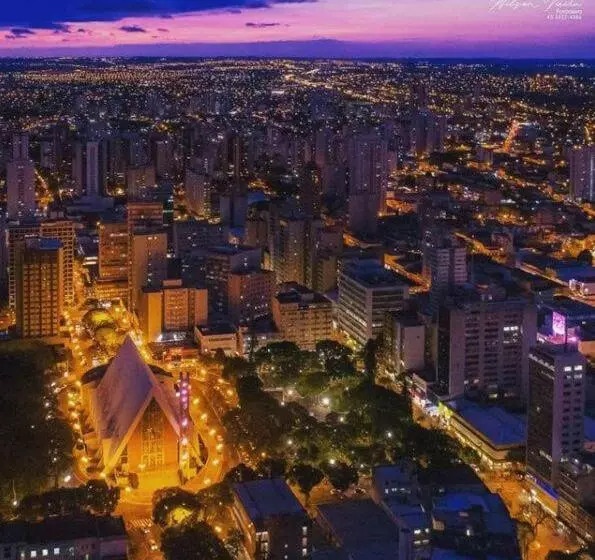 Flat Luxo Premium   Londrina Flat Hotel   43m² #garagemgrátis