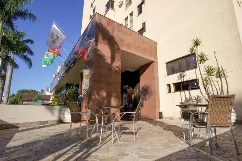 Flat Luxo Premium   Londrina Flat Hotel   43m² #garagemgrátis