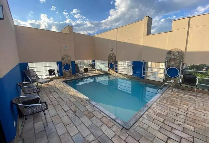 Flat Luxo Premium   Londrina Flat Hotel   43m² #garagemgrátis