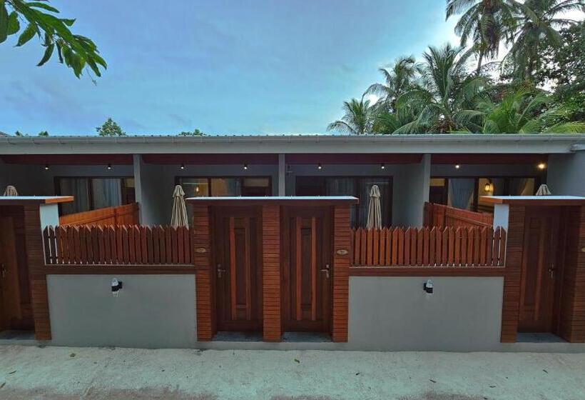 هتل Dhonfalhu Dhigurah