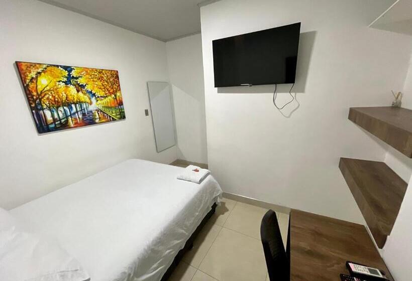 Отель Light Plaza