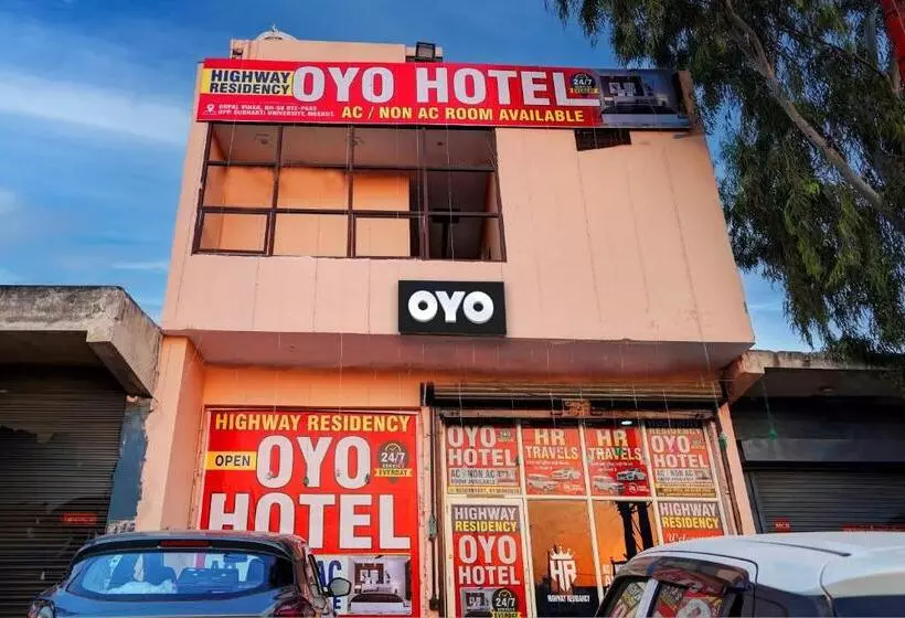 Hotelli Oyo Flagship Highway Residency
