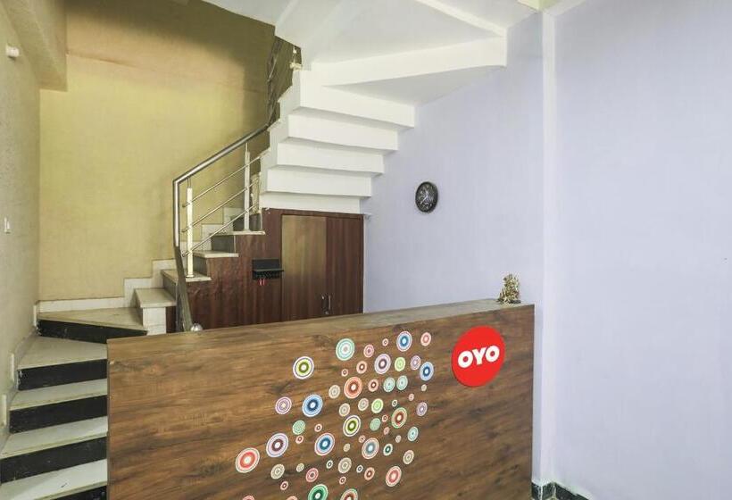 Hotel Oyo Flagship R.v Palace