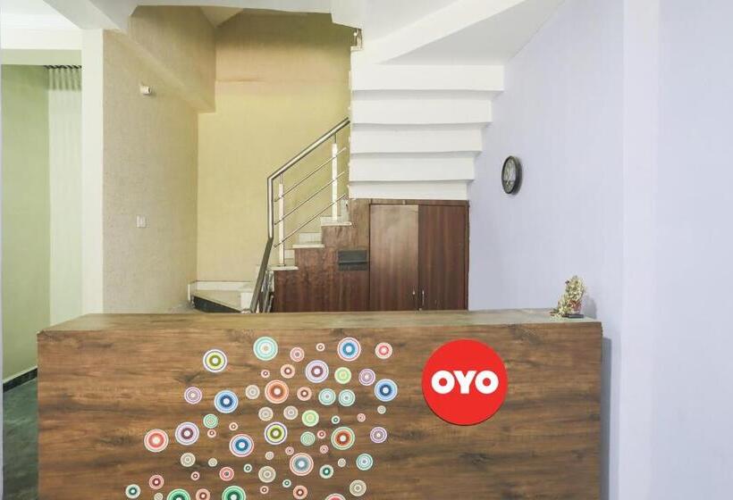 Hotel Oyo Flagship R.v Palace