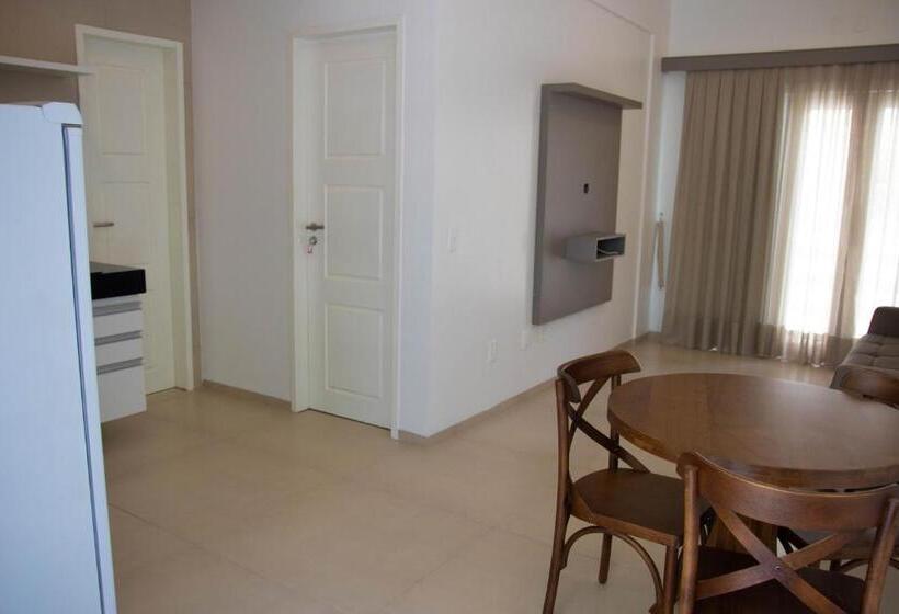 فندق Pousada Diane