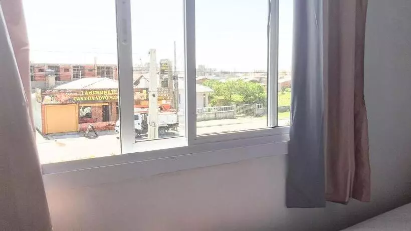 Majatalo Camelo Locação De Suítes Individuais Pousada Com Cozinha E Sala Compartilhada