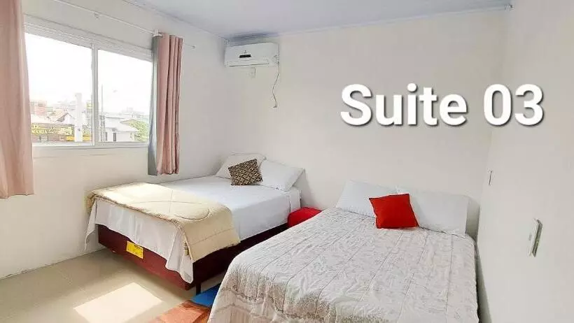 Majatalo Camelo Locação De Suítes Individuais Pousada Com Cozinha E Sala Compartilhada