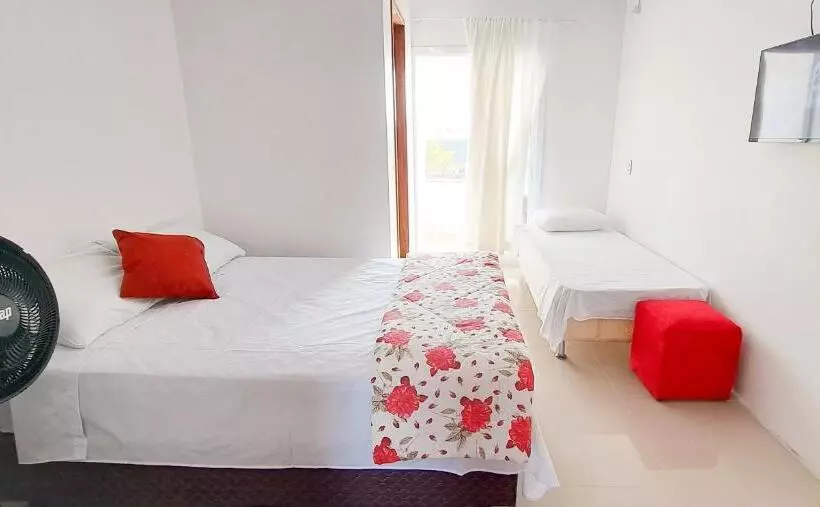 Majatalo Camelo Locação De Suítes Individuais Pousada Com Cozinha E Sala Compartilhada