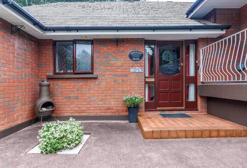 펜션 Dunleath House