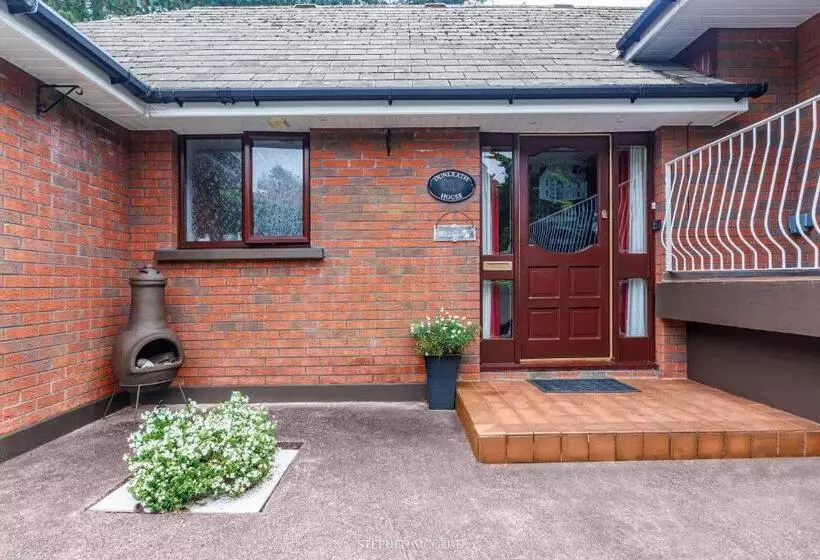 ペンション Dunleath House