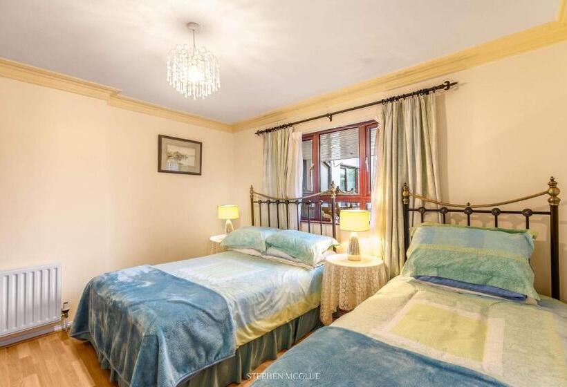 펜션 Dunleath House