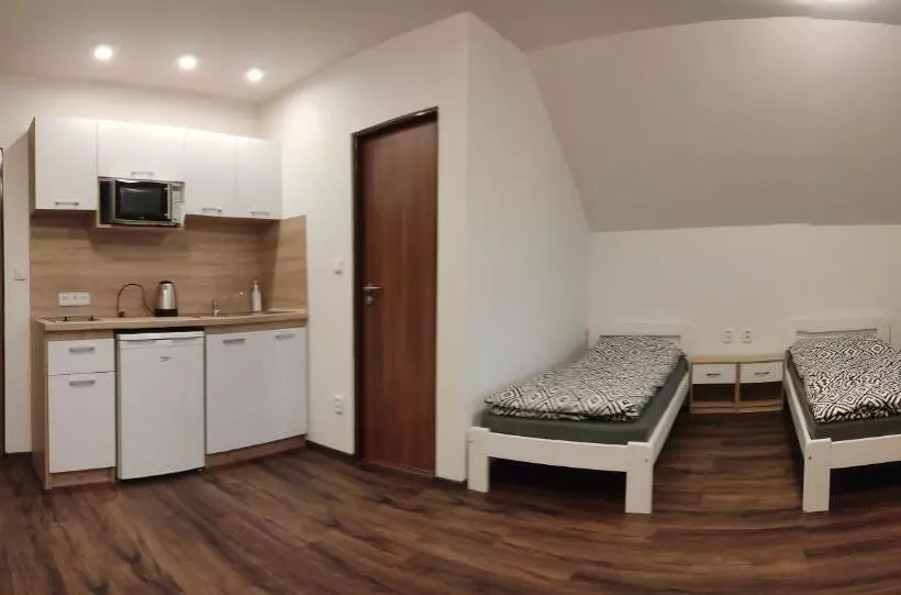 Majatalo Penzion Bystřička