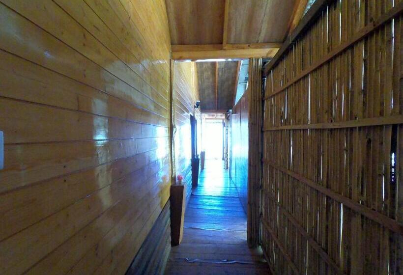 Resort Mountaineers Saga