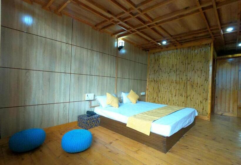 Resort Mountaineers Saga