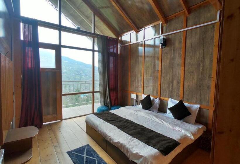 Resort Mountaineers Saga