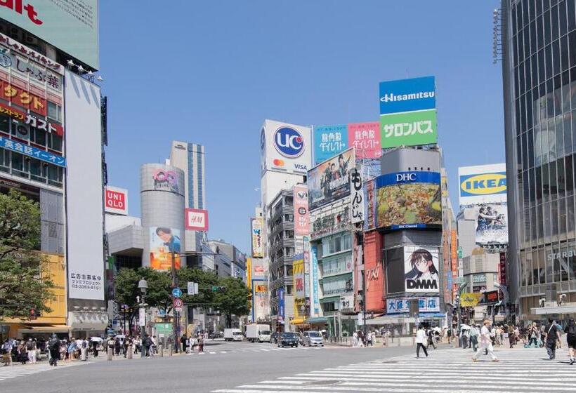 渋谷中心！駅まで4分！ 最大7人可！無料モバイルwifi！おしゃれなオープンバルコニー