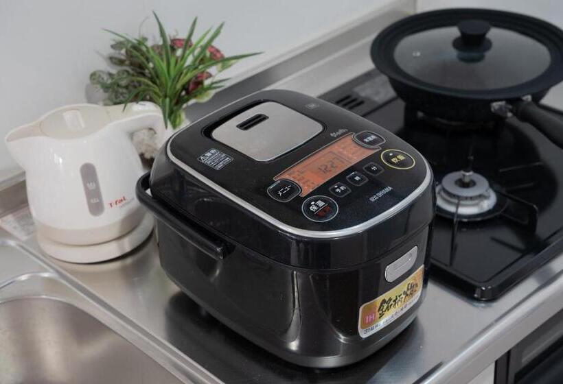 渋谷中心！駅まで4分！ 最大7人可！無料モバイルwifi！おしゃれなオープンバルコニー