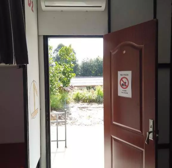 Retkeilymaja Fat Monkey